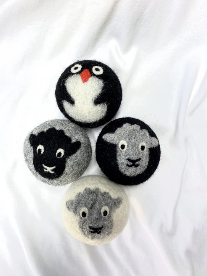 Penguin dryer balls